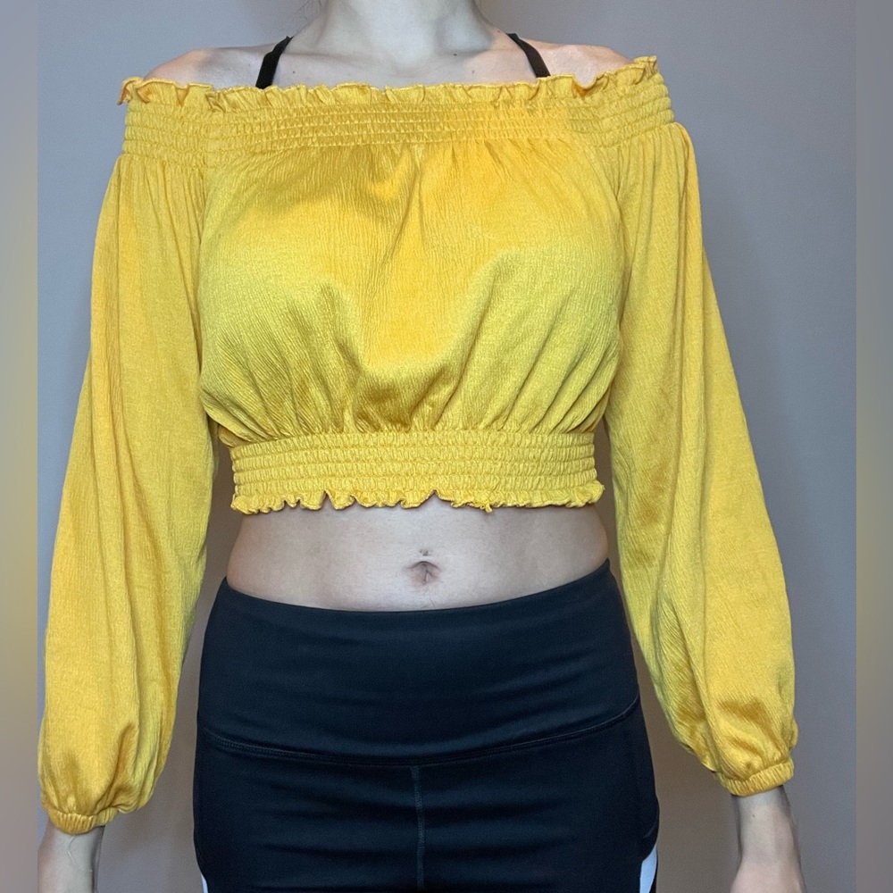 Yellow long sleeve crop top. Size S